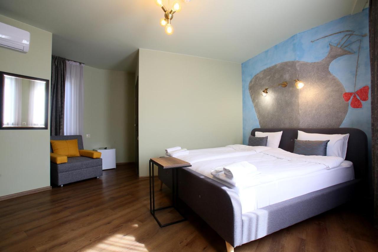 Boutique Kosher Hotel Tourfa Tbilisi Exterior foto